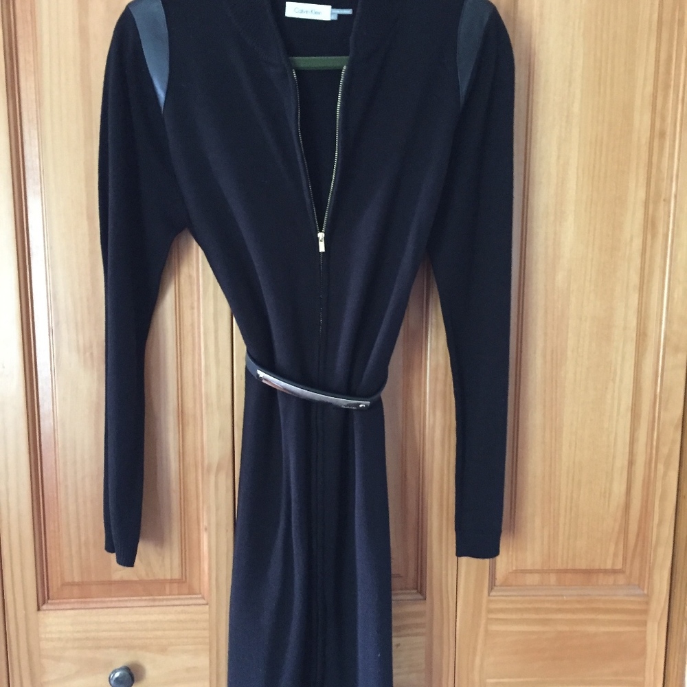 CALVIN KLEIN Black Belted Sweater Dress Sz L